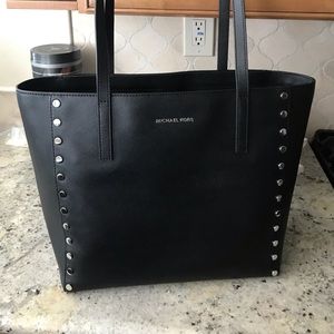 USED once Michael Kors Rivington Stud Lge. Tote
